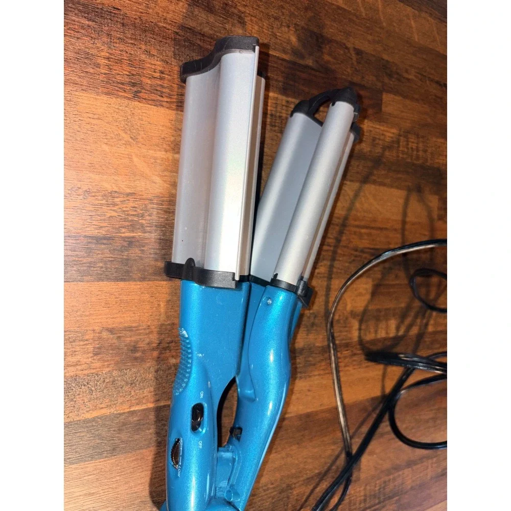 Bed Head TIGI Wave Artist‎ Deep Waver Ceramic Hair Styling Tool Blue BH313